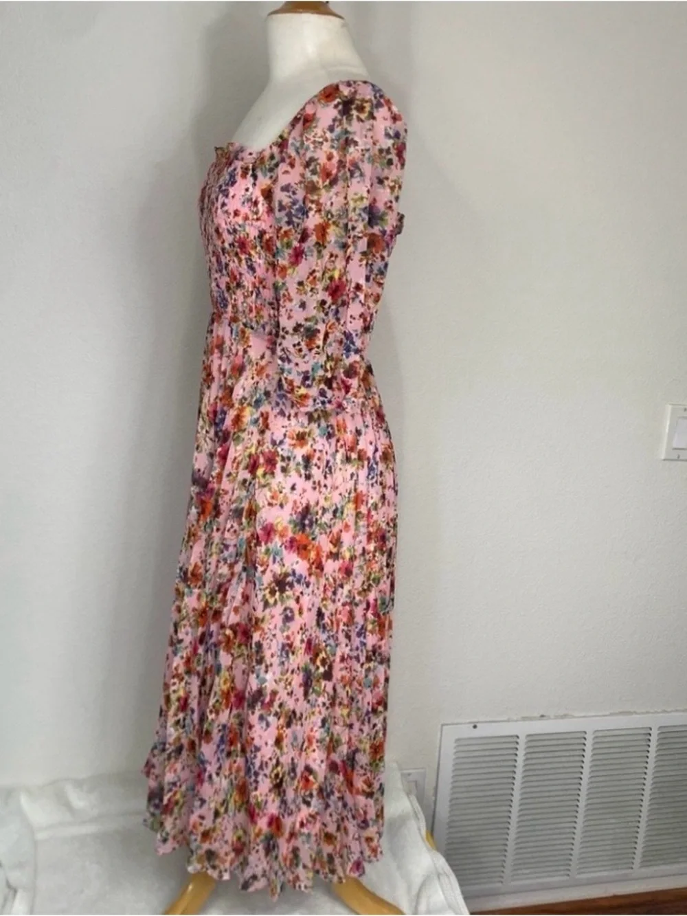 BCBGeneration Women Pink Floral Smock Midi Dress Size 4 Cottagecore Coastal Boho